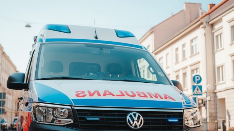 Policjant w cywilu: Pościg za poszukiwaną kobietą kończy się dramatyczną akcją ratunkową
