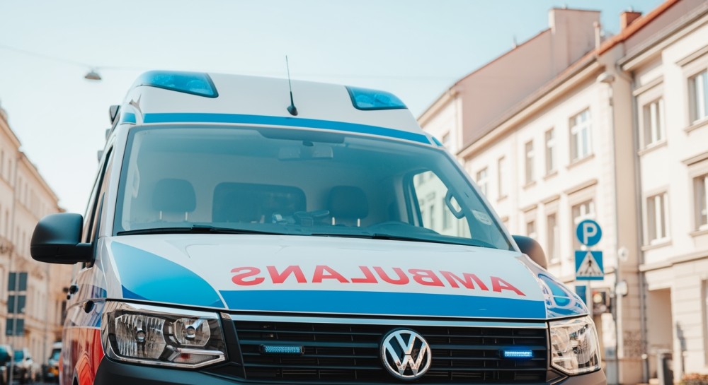 Policjant w cywilu: Pościg za poszukiwaną kobietą kończy się dramatyczną akcją ratunkową